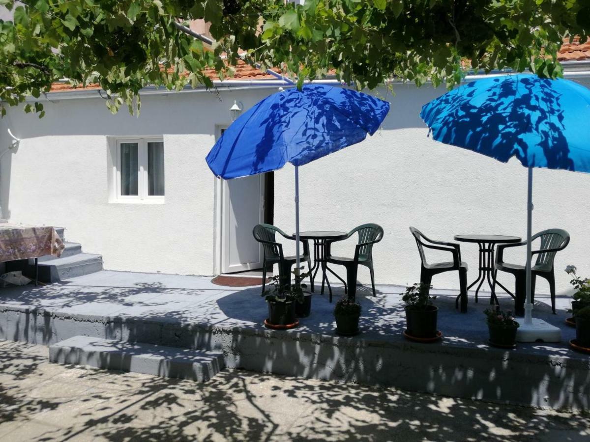 Sara Apartments Budva Luaran gambar